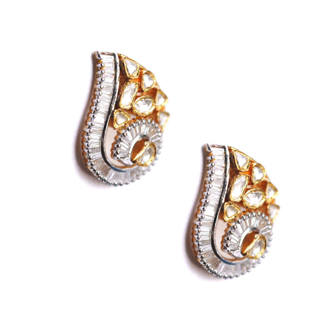 Hira Panna 18k Sparkling Star Diamond Earrings - Hira Panna Jewellers